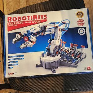 Robotikits Hydraulic Robotic Arm NEW IN BOX